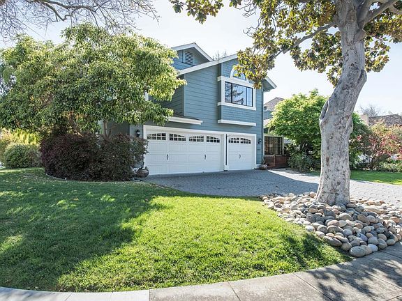 2nd image of 1432 Dana Ave