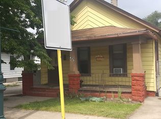 425 E Jackson St, Joliet, IL 60432