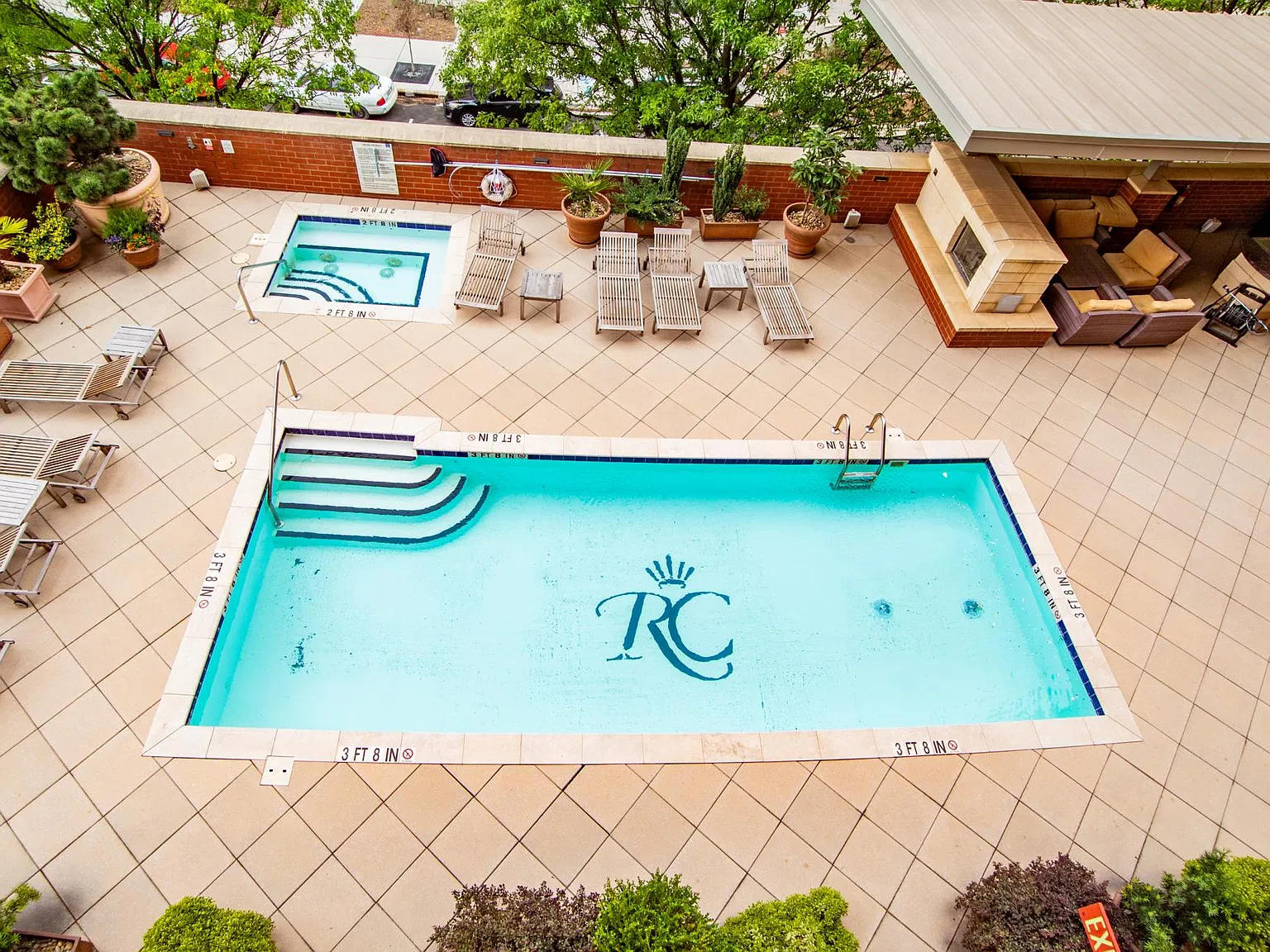 2 bed, 1200 sqft, $2,595 — Photo 1
