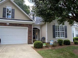 4 Wheelwright Ct, Greensboro, NC 27455