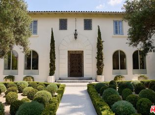 172 S McCadden Pl, Los Angeles, CA 90004