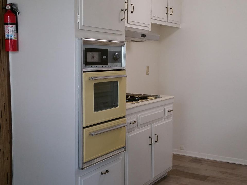1st image of 3348 Armada Dr