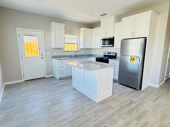 5th image of 822 N Blair Ave #2