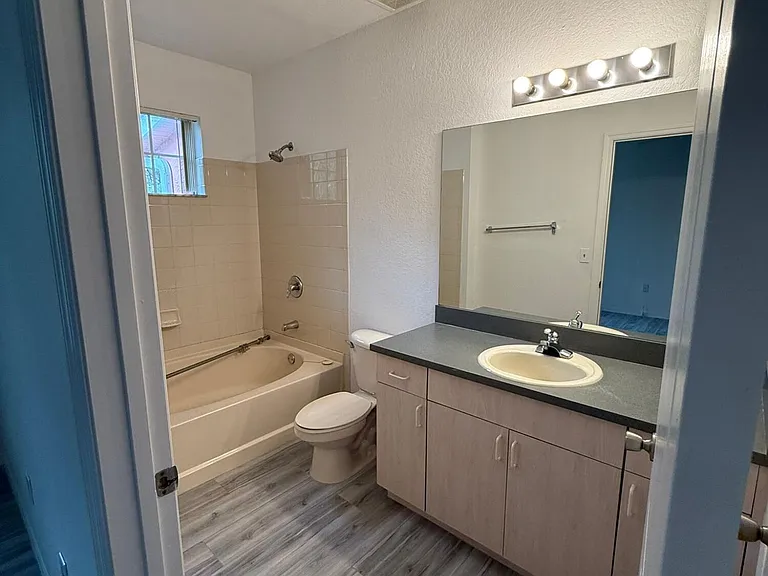 106 SW Peacock Blvd #4-205 — Photo 12