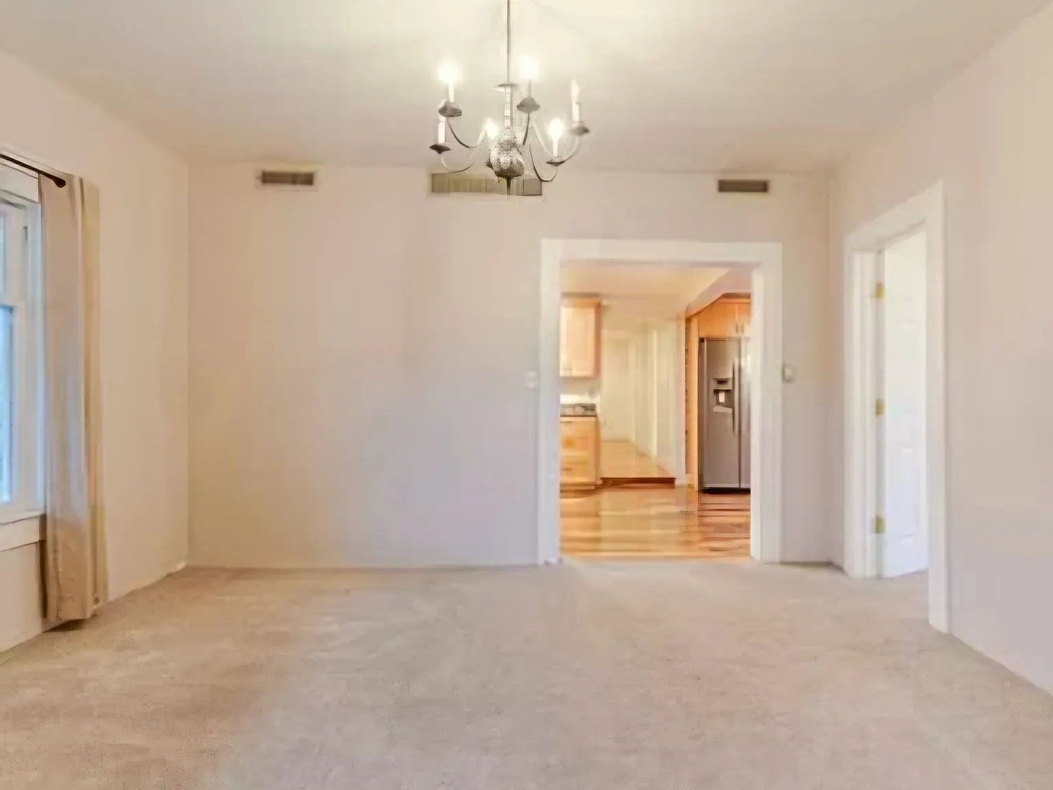 4 bed, 1835 sqft, $2,600 — Photo 3