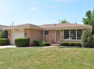 2338 Floyd Dr, Racine, WI 53404