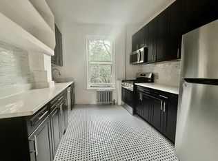 270 Vanderbilt Ave APT 2, Brooklyn, NY 11205