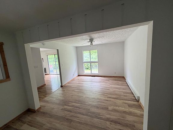 5th image of 1639 Pinsonfork Rd