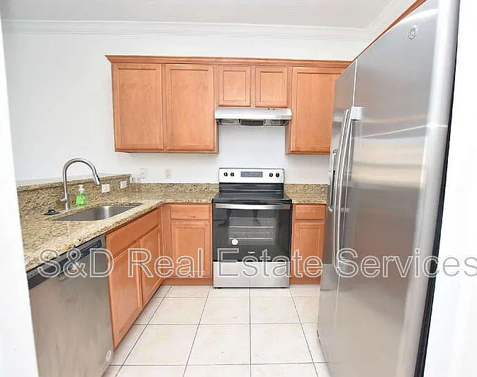 6352 Sedgeford Dr — Photo 5