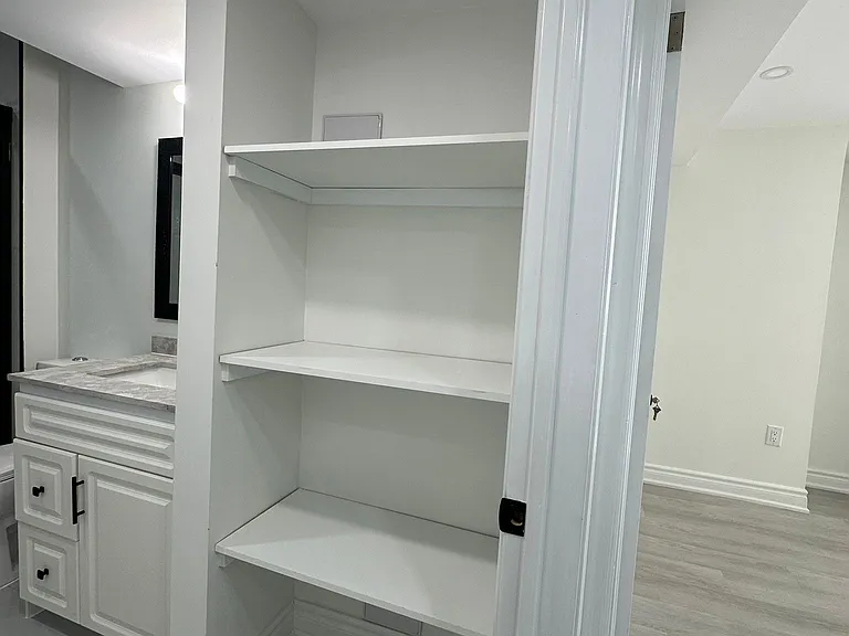 86 Oakmeadow Dr #BASEMENT — Photo 8