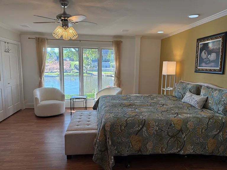 2 Lambert Ct — Photo 60