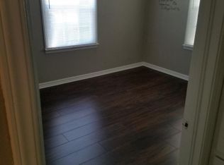 828 S 13th St, Chickasha, OK 73018