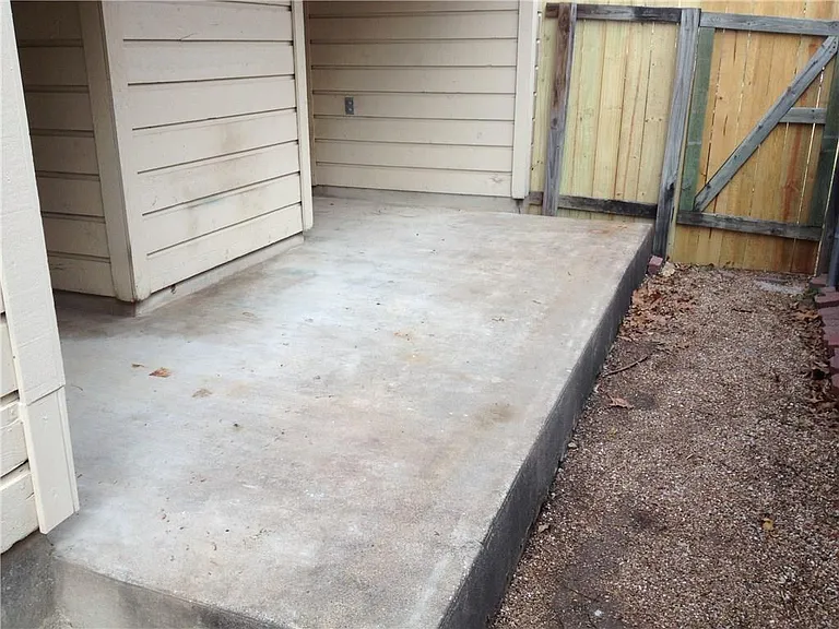 2607 Howellwood Way #A — Photo 14
