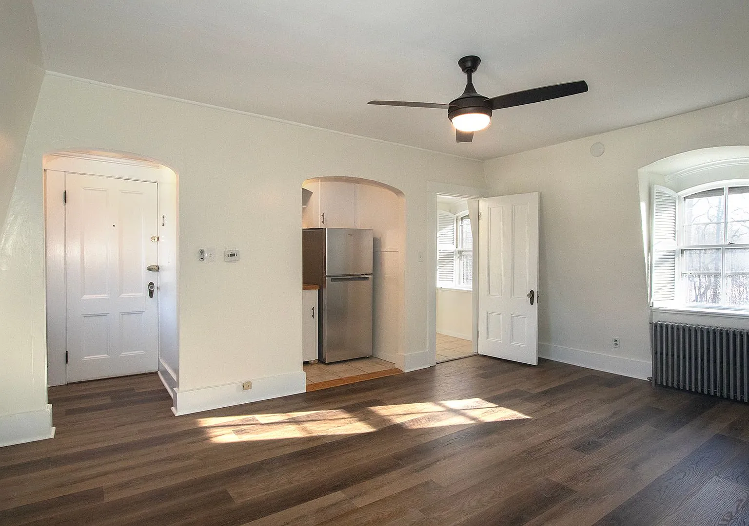 302 WASH — Photo 1