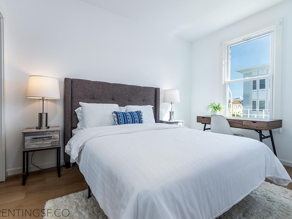 1st image of 3100 Gough St #204