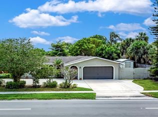 1750 W Camino Real, Boca Raton, FL 33486