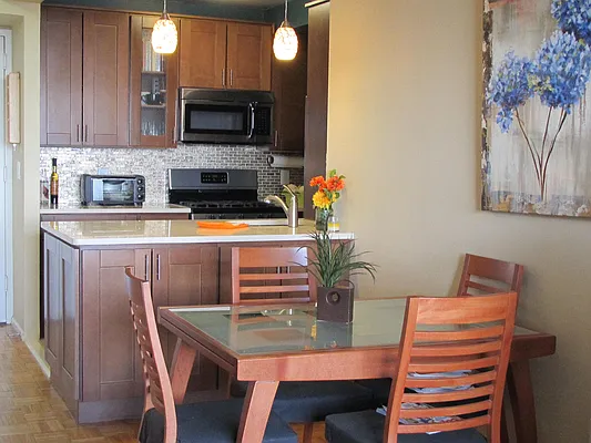Sold by CityView Real Estate Inc. | media 4
