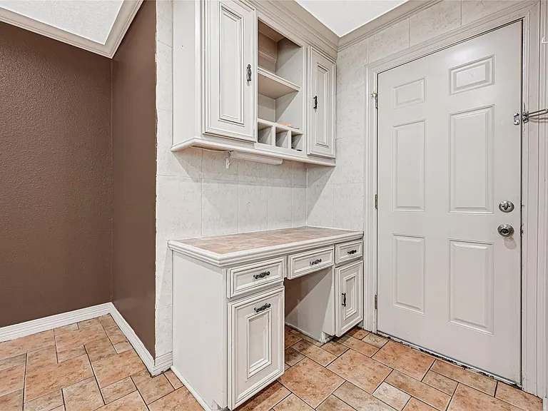 7742 Whidbey Island Dr — Photo 11