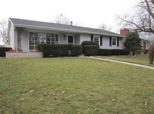 217 Mecherle Dr, Bloomington, IL 61701