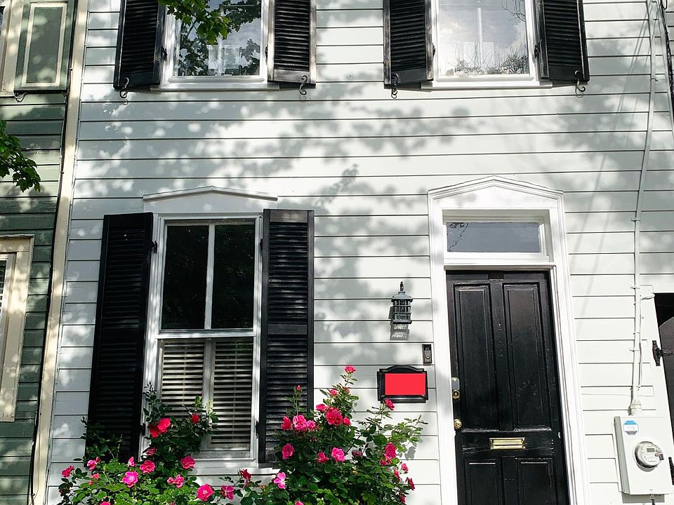 1st image of 224 S West St