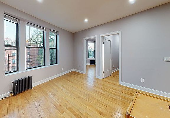 5th image of 1061 Saint Nicholas Ave #38