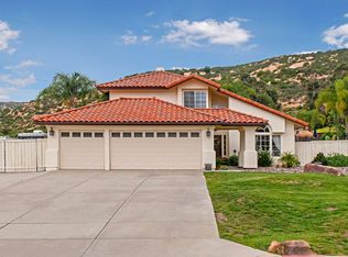 385 Hunter Ln, Alpine, CA 91901