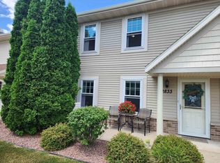 2833 Holiday Dr #3, Janesville, WI