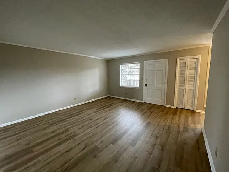 3820K W Country Club Rd — Photo 9