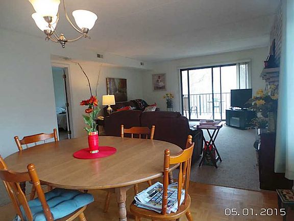 3rd image of 650 E Greenwich Ave APT 5-311