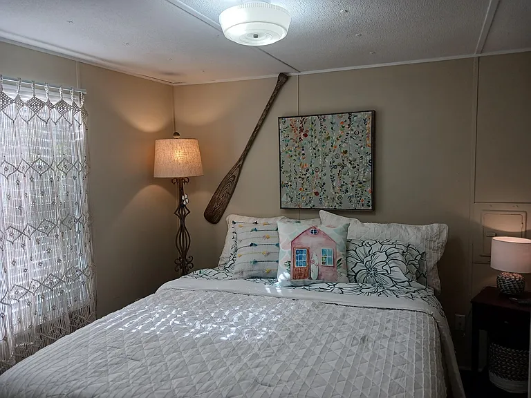 6300 Reives Rd — Photo 18