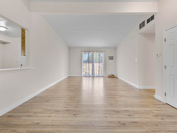4th image of 1003 W Avenue J13