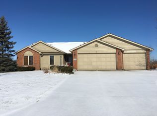 1718 Wisteria Pl, Fort Wayne, IN