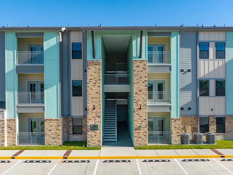 Palma Vista Apartments — Photo 36