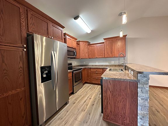 4th image of 111 NE Mulberry Loop