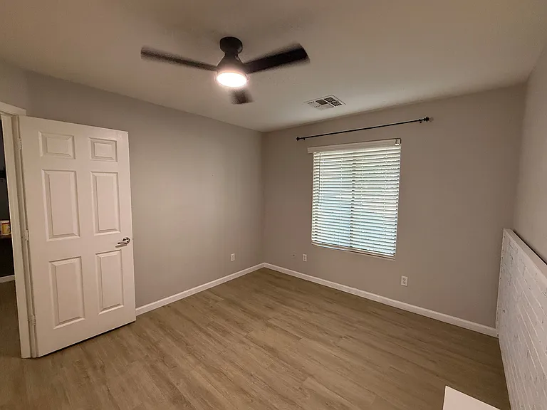 2724 S Chaparral Rd — Photo 11