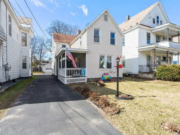 440 Fourth Street, Schenectady, NY 12306