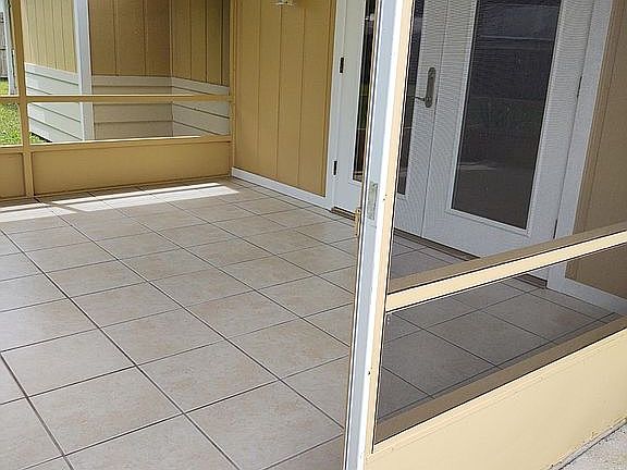3rd image of 2303 Sabal Palm Dr
