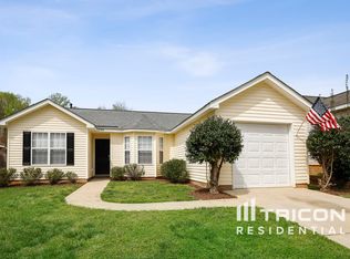 2744 Fairstone Ave, Charlotte, NC 28269