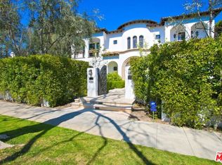 622 Walden Dr, Beverly Hills, CA 90210