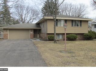 4516 Boone Ave N, New Hope, MN 55428