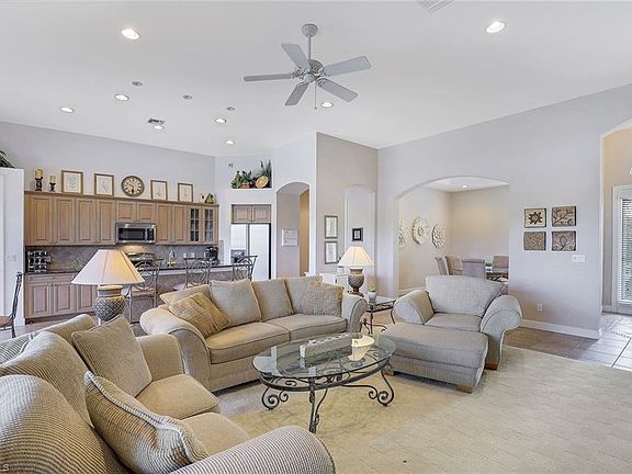 4th image of 10630 Wintercress Dr