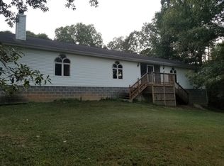 3420 Pikeview Rd, Magnolia, KY 42757