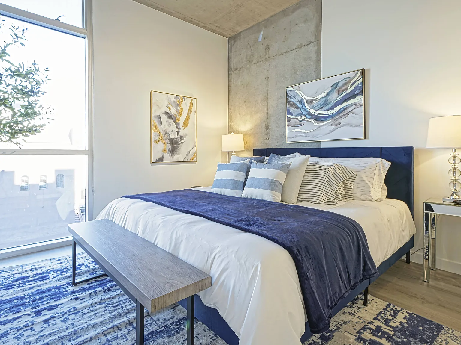 1 bed, 884 sqft, $2,200 — Photo 3