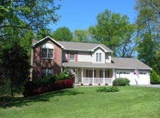 30 Kirby Dr, Elizabethtown, PA 17022