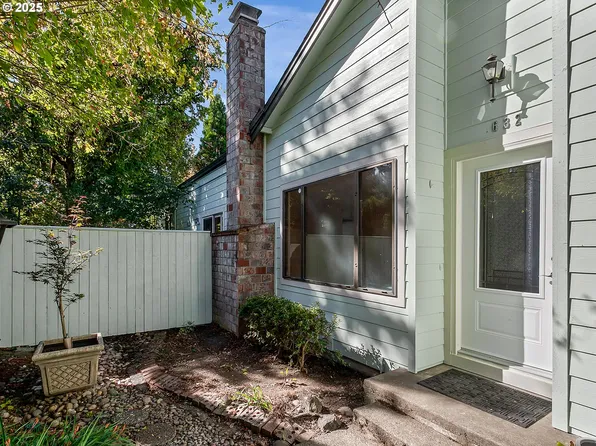 1632 NW 143rd Ave, Portland, OR 97229