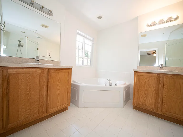 1417 W Wickham Cir #1417 — Photo 13
