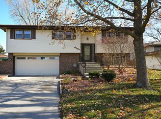 616 Shorewood Dr, Shorewood, IL 60404