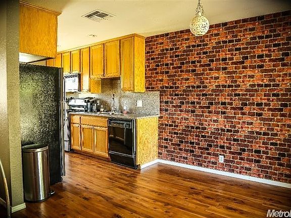 5th image of 2330 Kenworthy Way