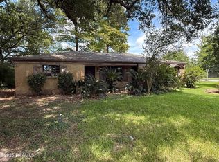 417 E Broussard Rd, Lafayette, LA 70503