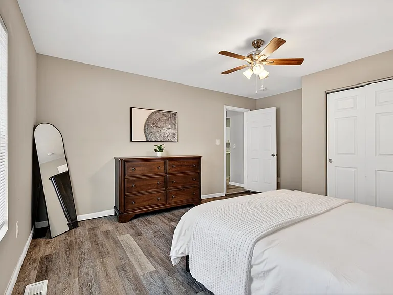 7778 Folk Ave — Photo 13